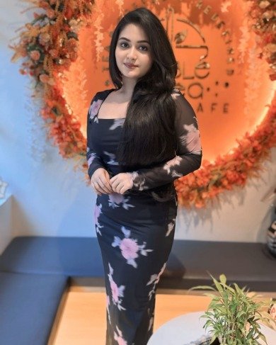 high profile Call Girls in Chanakyapuri