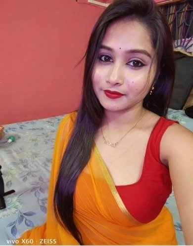Call Girls in Chanakyapuri