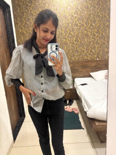 high profile Call Girls in Chanakyapuri