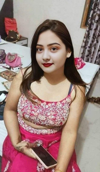 female Call Girls in Chanakyapuri