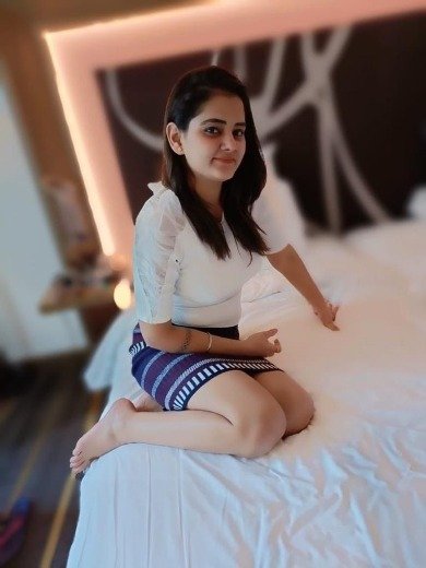 Call Girls service in Chanakyapuri