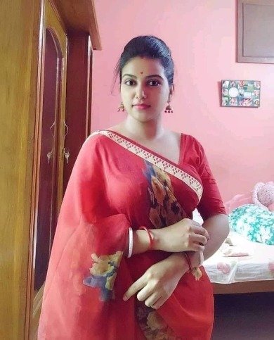 female Call Girls in Chanakyapuri